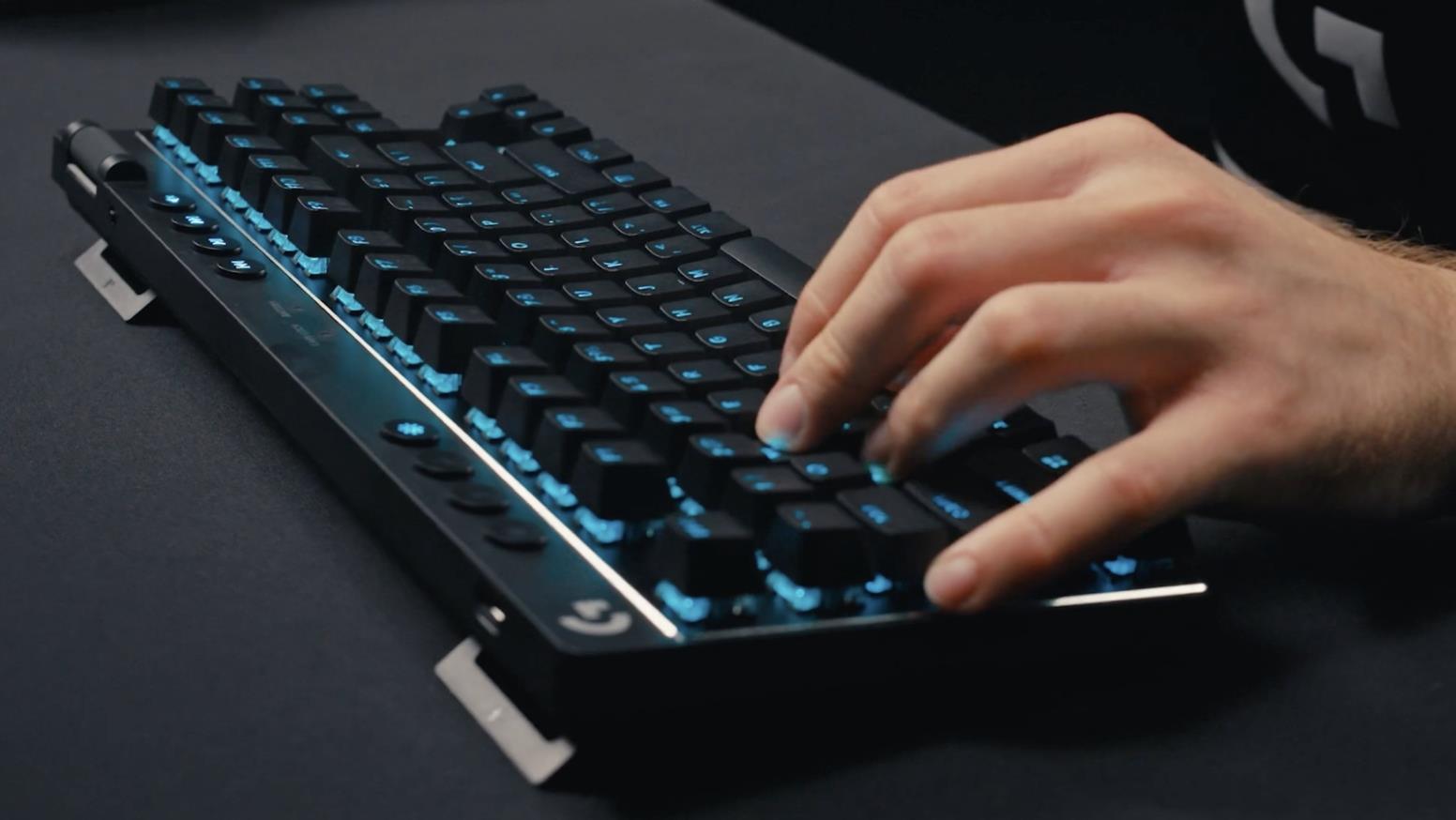 LOGI G PRO X TKL LIGHTSP Gaming Kb  US 