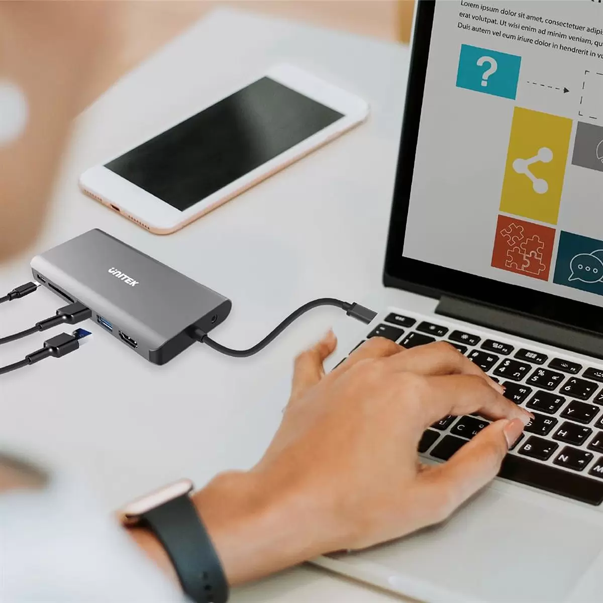 UNITEK D1019A HUB 8w1 USB3.1 Typ-C