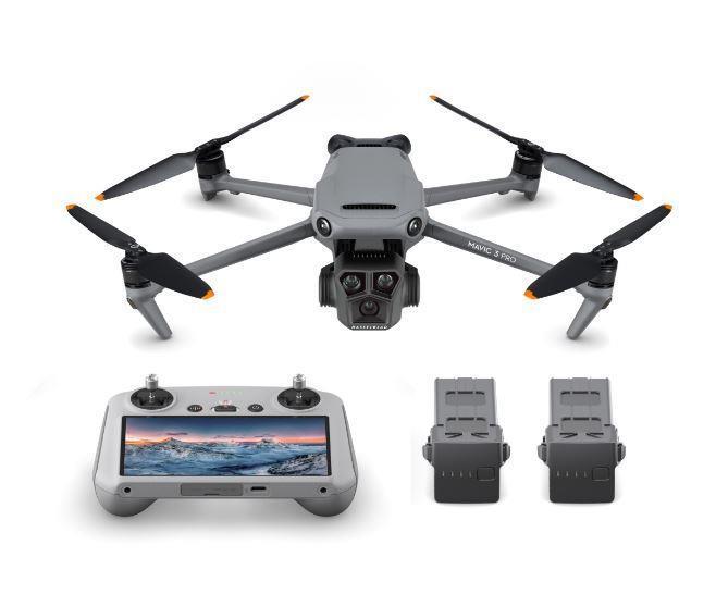 Drone DJI Mavic 3 Pro Fly More Combo  DJI RC  Professional CP MA 00000660 03